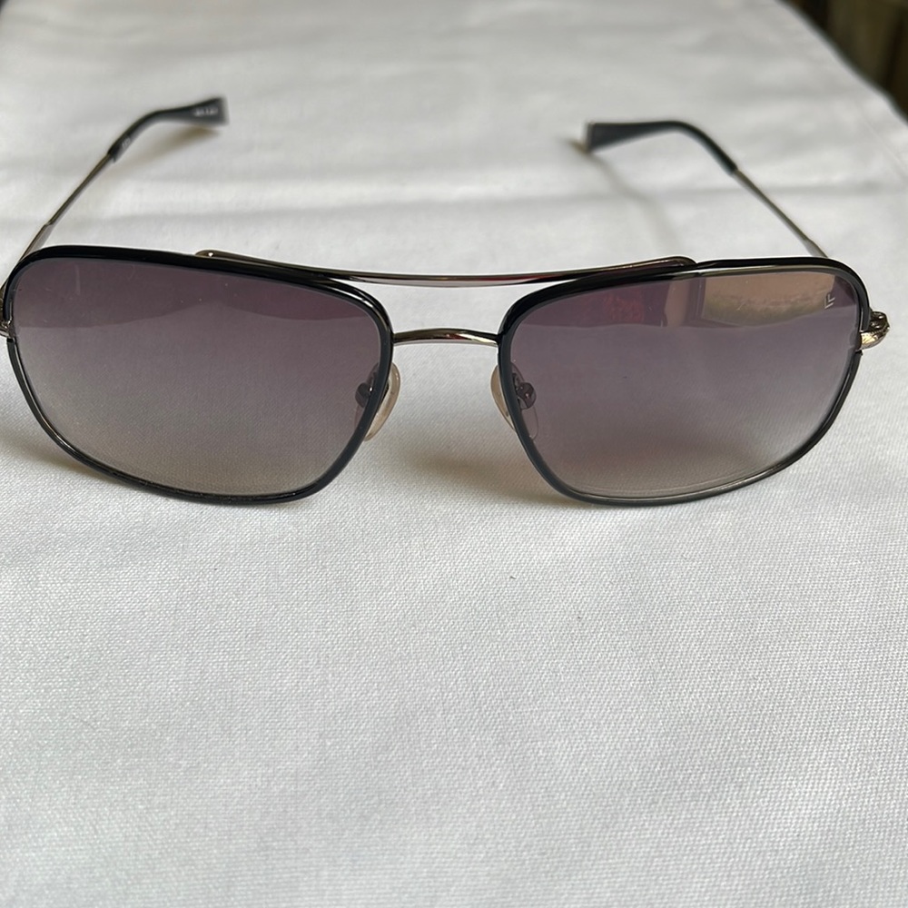 JOHN VARVATOS V771 58 17 140 gunmetal black /silver frames, adjustable nose pads